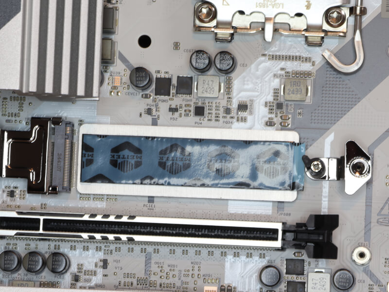 ASRock B860M Steel Legend WiFi heatsink design white silver motherboard layout.JPG